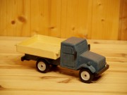 Deko-Lastwagen, Holz, taubenblau/natur